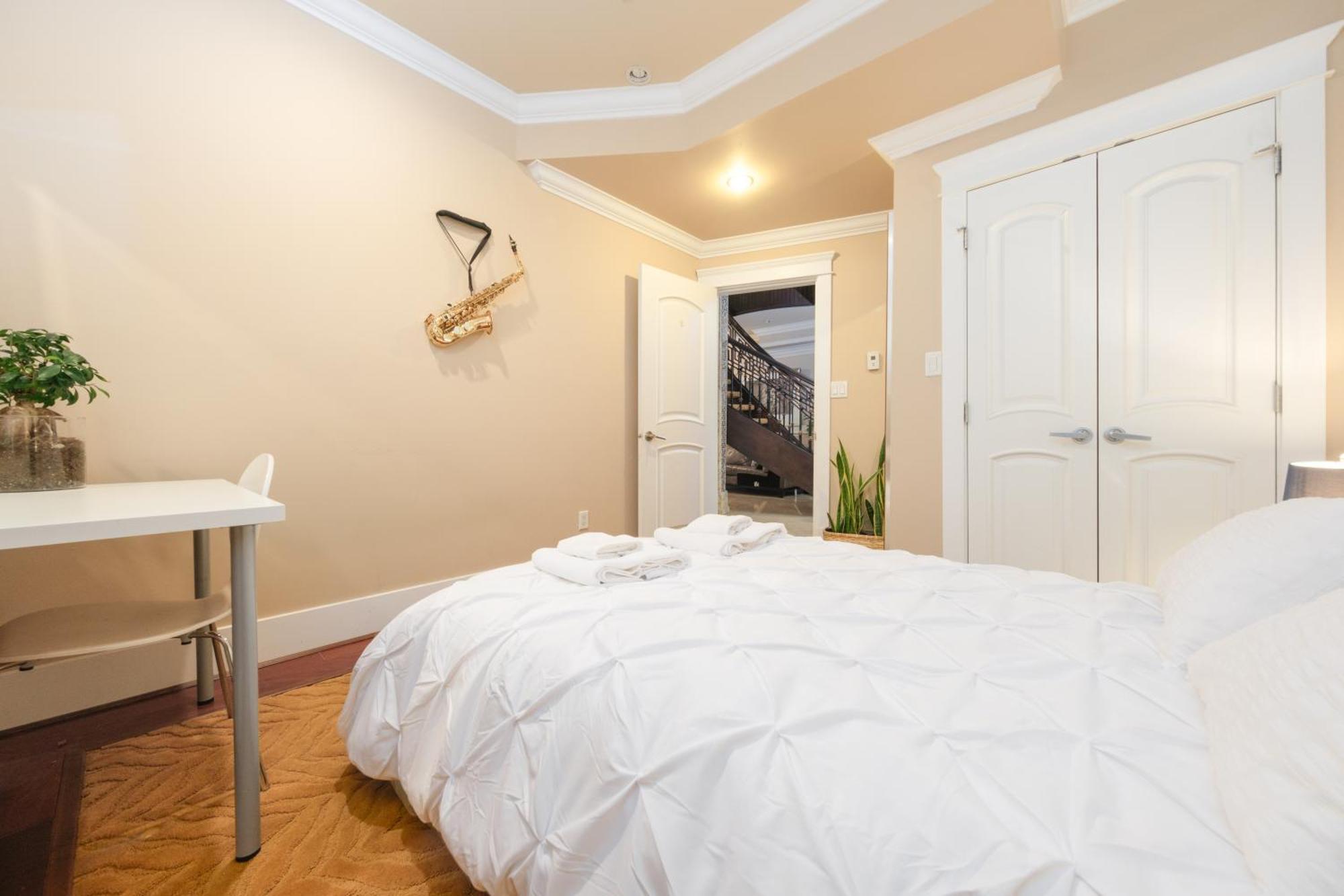 Oakridge Luxury Homestay Vancouver Exterior foto