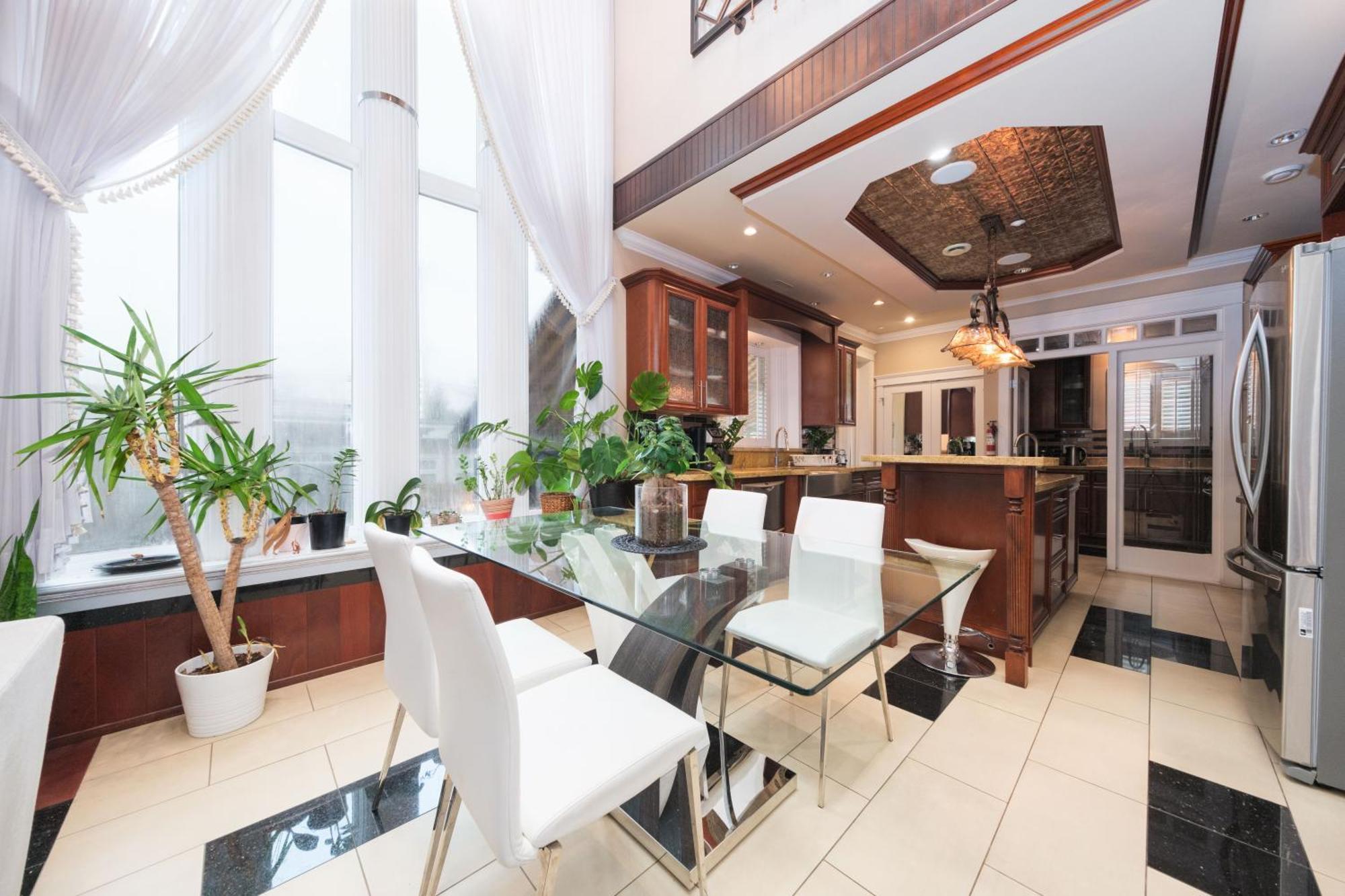 Oakridge Luxury Homestay Vancouver Exterior foto